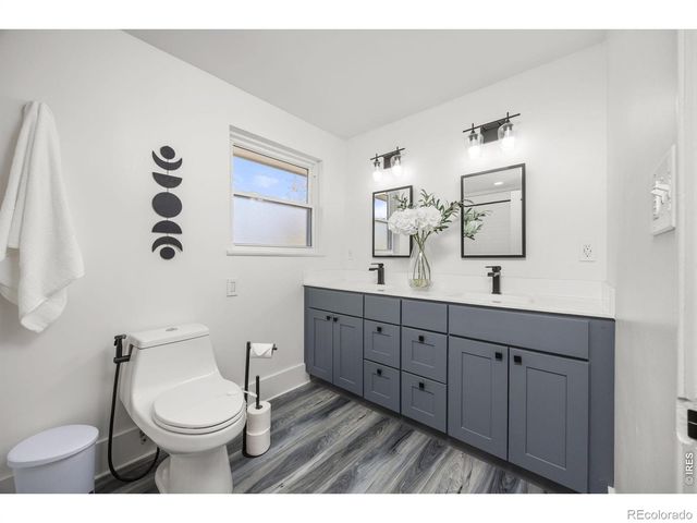 4747 S Oak Court, Littleton, CO 80127