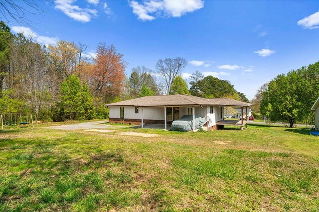208 Pioneer Drive, Dalton, GA 30721