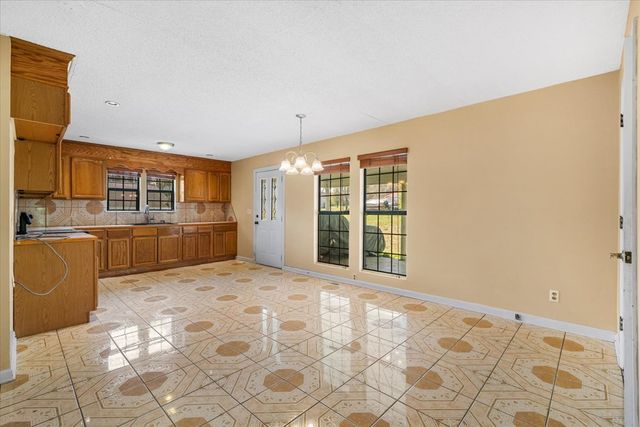 208 Pioneer Drive, Dalton, GA 30721