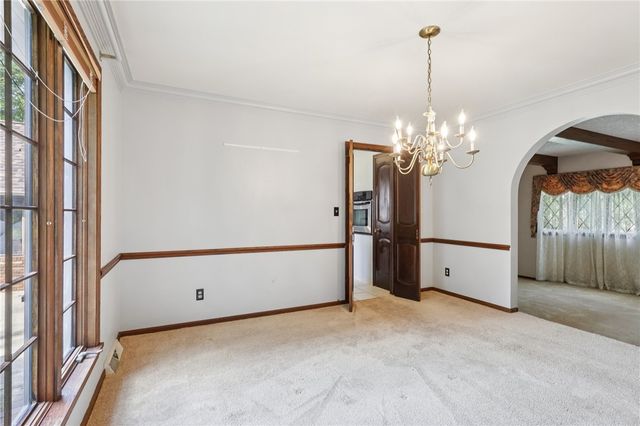 168 Cunningham Ln, Neshannock Twp, PA 16105