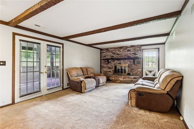 168 Cunningham Ln, Neshannock Twp, PA 16105