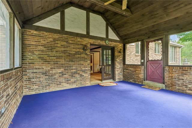 168 Cunningham Ln, Neshannock Twp, PA 16105