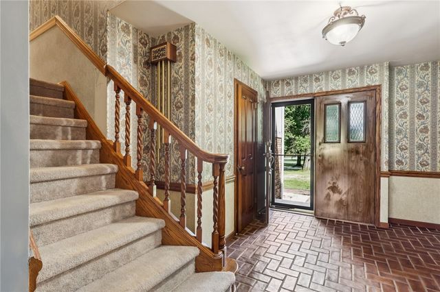 168 Cunningham Ln, Neshannock Twp, PA 16105