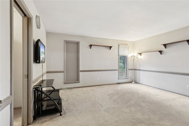 168 Cunningham Ln, Neshannock Twp, PA 16105