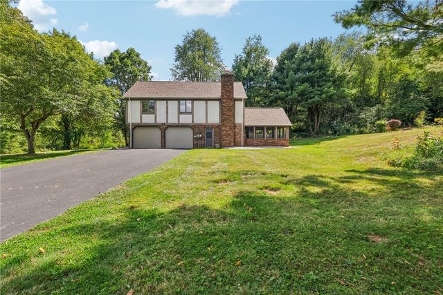 168 Cunningham Ln, Neshannock Twp, PA 16105