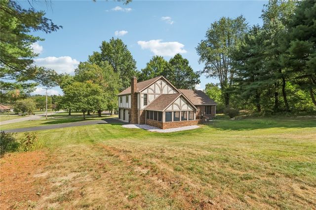 168 Cunningham Ln, Neshannock Twp, PA 16105