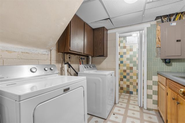 434 Espanola Avenue, Kalamazoo, MI 49004