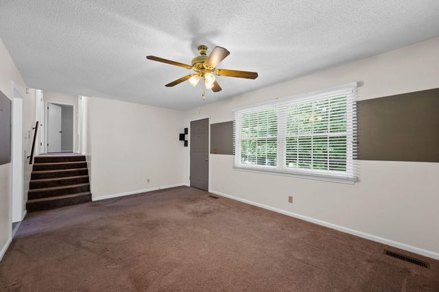 8979 Hensley Road, Hixson, TN 37343