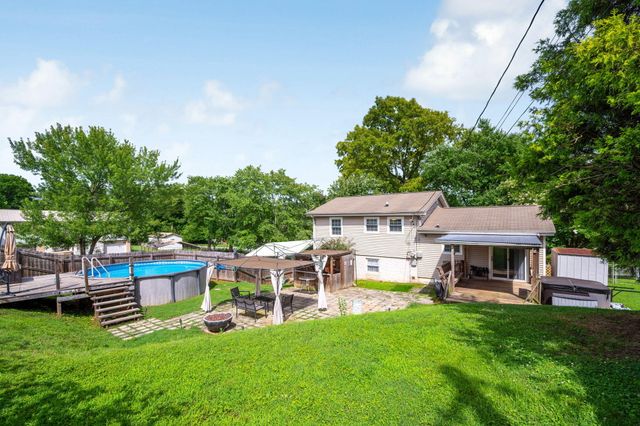 8979 Hensley Road, Hixson, TN 37343