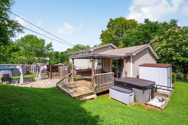 8979 Hensley Road, Hixson, TN 37343