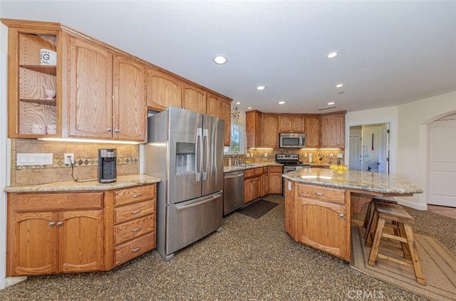 33099 Road 800, Raymond, CA 93653