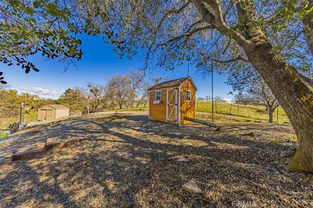 33099 Road 800, Raymond, CA 93653