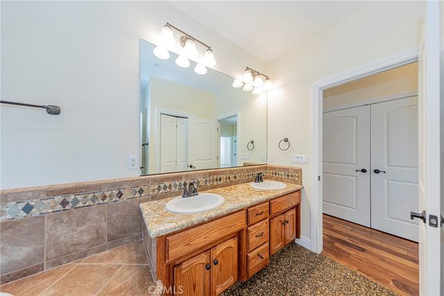 33099 Road 800, Raymond, CA 93653