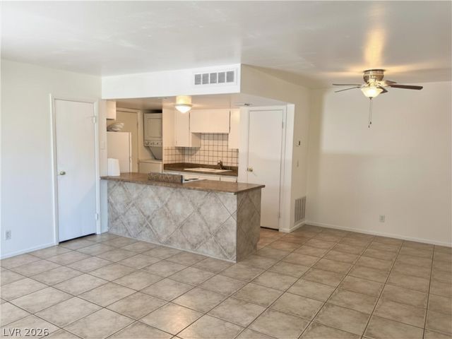1441 Dorothy Avenue 2, Las Vegas, NV 89119