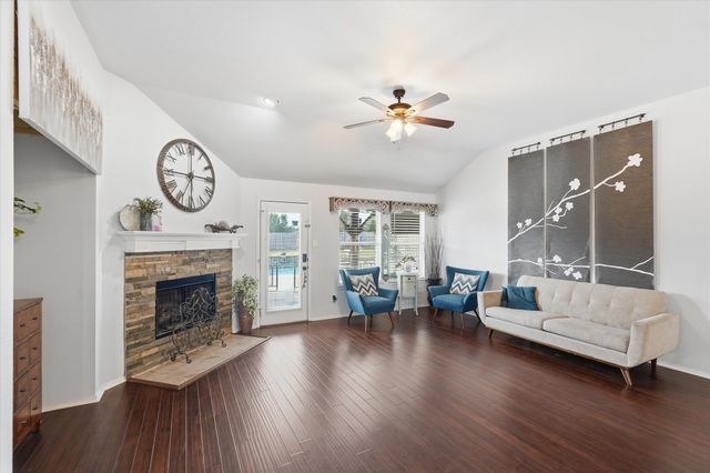 114 Clydesdale Drive, Fate, TX 75087