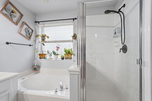 114 Clydesdale Drive, Fate, TX 75087