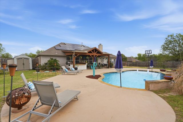 114 Clydesdale Drive, Fate, TX 75087