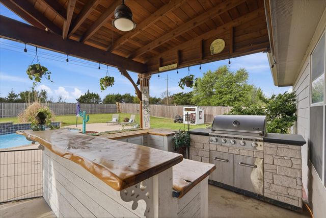 114 Clydesdale Drive, Fate, TX 75087