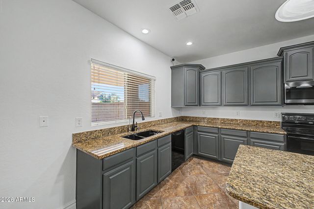 43363 W WILD HORSE Trail, Maricopa, AZ 85138