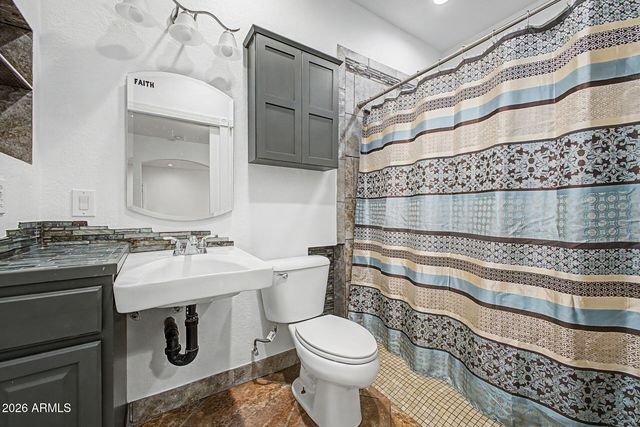 43363 W WILD HORSE Trail, Maricopa, AZ 85138