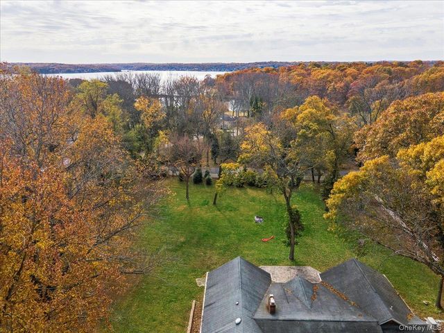 117 Locust Lane, Northport, NY 11768