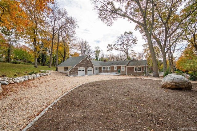 117 Locust Lane, Northport, NY 11768