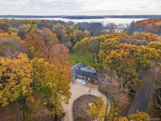 117 Locust Lane, Northport, NY 11768