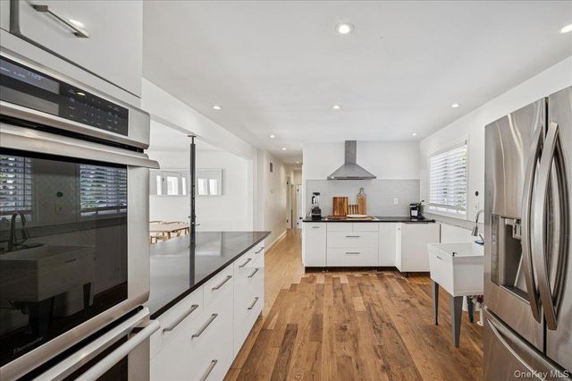 117 Locust Lane, Northport, NY 11768