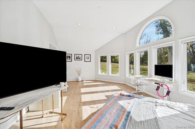 117 Locust Lane, Northport, NY 11768