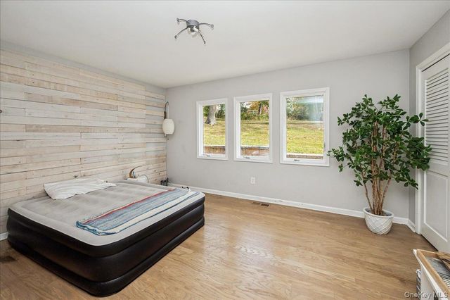 117 Locust Lane, Northport, NY 11768