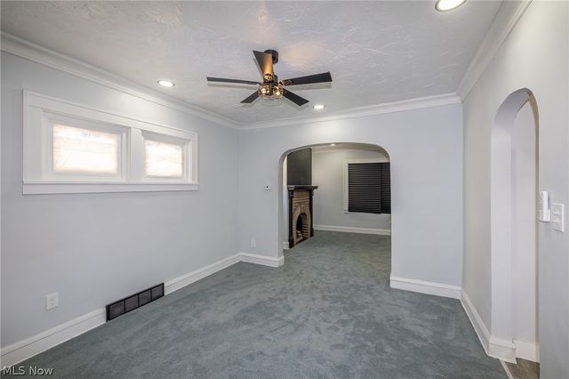 12708 Dove Avenue, Cleveland, OH 44105