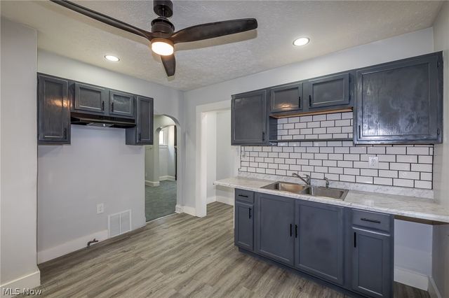 12708 Dove Avenue, Cleveland, OH 44105