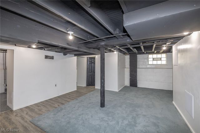 12708 Dove Avenue, Cleveland, OH 44105
