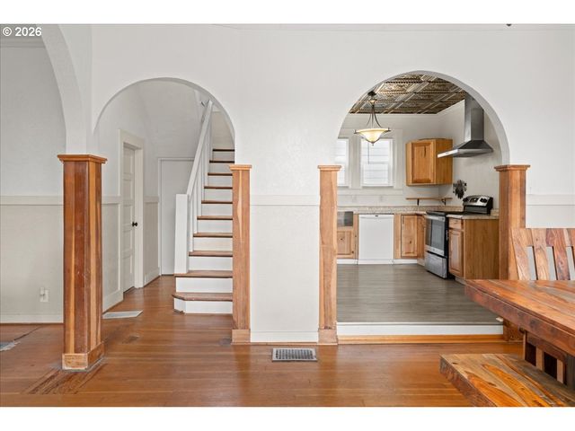 1280 4TH St, Salem, OR 97301