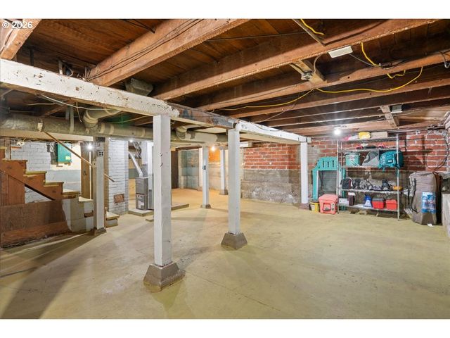 1280 4TH St, Salem, OR 97301