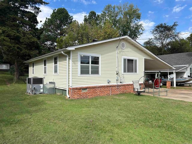 701 N Moose Street, Morrilton, AR 72110