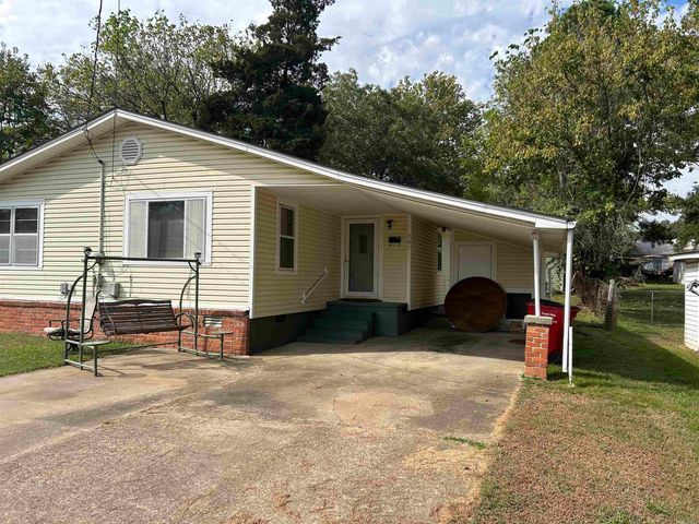 701 N Moose Street, Morrilton, AR 72110