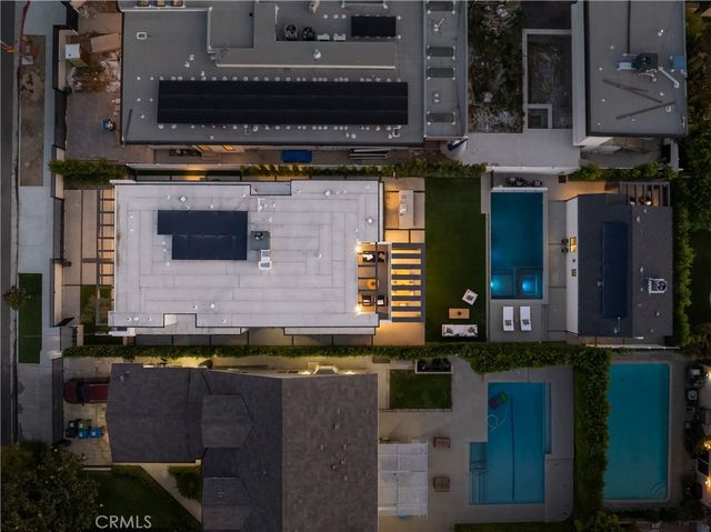 5109 Bluebell Avenue, Valley Village, CA 91607