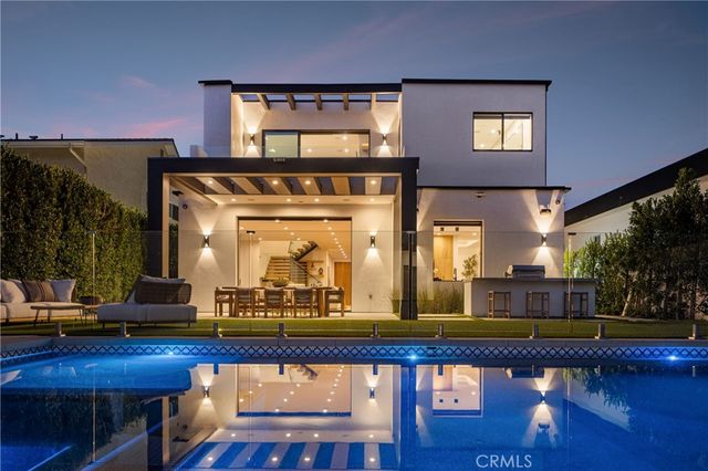 5109 Bluebell Avenue, Valley Village, CA 91607