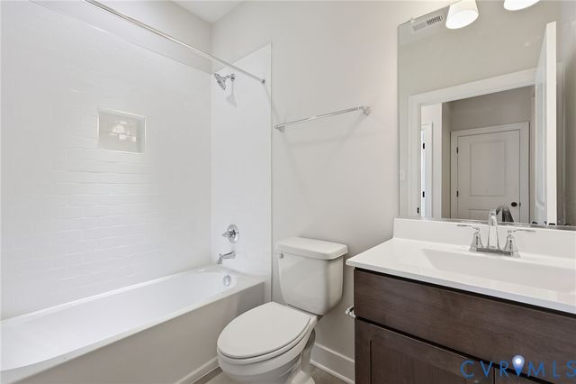 4730 Henry James Cir, Quinton, VA 23141