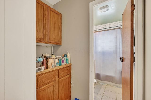 4682 Arnold Avenue, Columbus, OH 43228