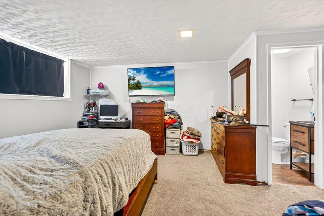 4682 Arnold Avenue, Columbus, OH 43228