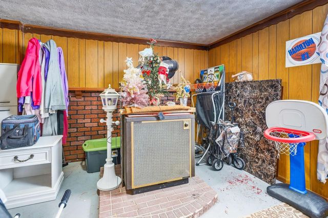 4682 Arnold Avenue, Columbus, OH 43228