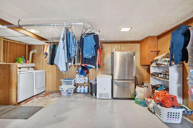 4682 Arnold Avenue, Columbus, OH 43228