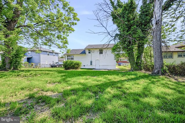 42 BRIARCLIFF DR, New Castle, DE 19720