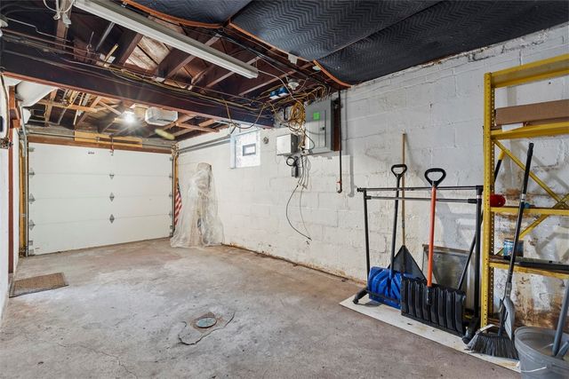 529 Beaver St, Leetsdale, PA 15056