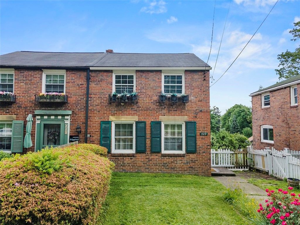 529 Beaver St, Leetsdale, PA 15056