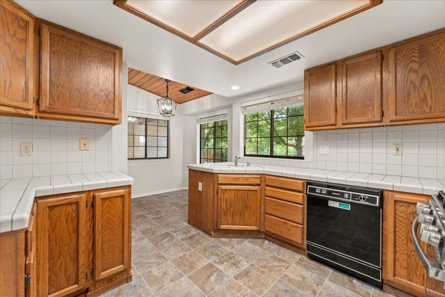 3628 Somerset Avenue, Redding, CA 96002