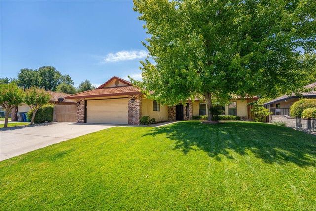 3628 Somerset Avenue, Redding, CA 96002