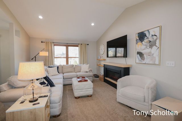 10364 Hannah Drive, Holland Twp, MI 49464